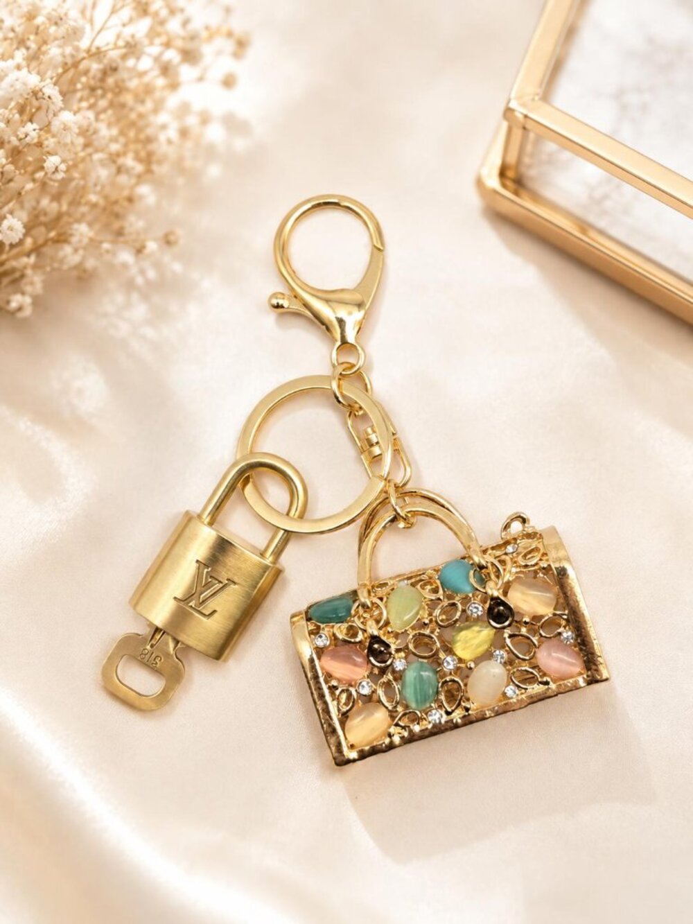 Authentic Louis Vuitton Gold Lock 🔒 Unbranded Keychain Bag Charm LV
